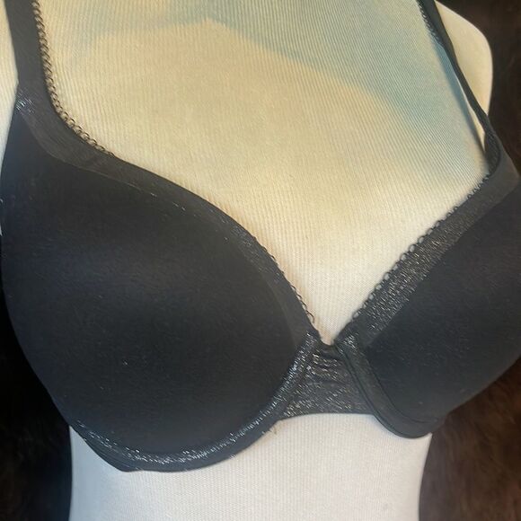 Victoria’s Secret bra 34C (4000) - Picture 2 of 7